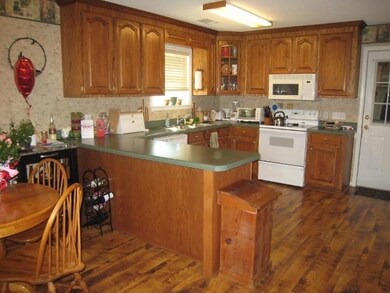 147 Gleneagle Dr, Byron, GA 31008 - photo 3