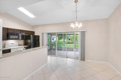 Dining Room Off Kitchen