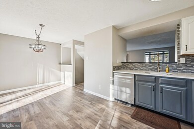 47 Wagon Wheel Dr, Sicklerville, NJ 08081 - photo 6