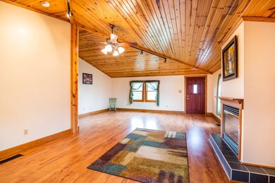 Front Entrance & Great Room