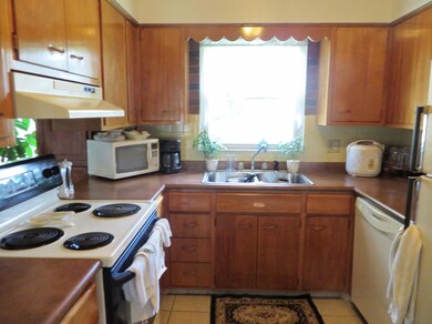 1349 Ironwood Dr, Columbus, OH 43229 - photo 4