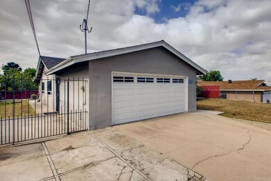 932 Myra Ave, Chula Vista, CA 91911 - photo 3