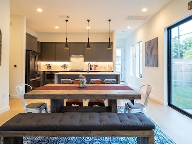 1811 Willow St unit A, Austin, TX 78702 - photo 7