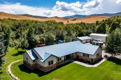 57_Aerial-View_high_3724219