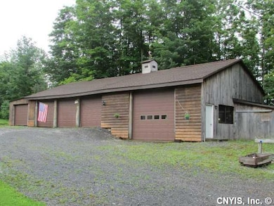 Barn 4 bay,  the larges one on the right hand side