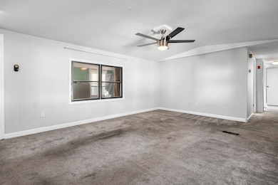 75 S Policy St unit 48, Salem, NH 03079 - photo 2