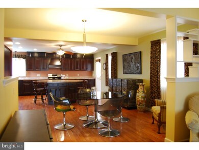 54 S Wyomissing Ave, Reading, PA 19607 - photo 6