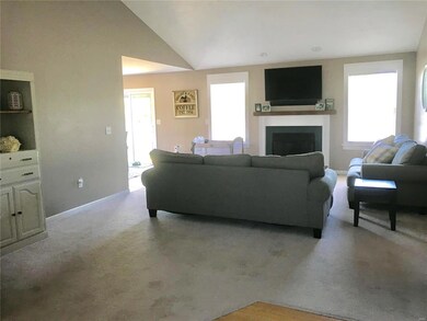 1939 Wellington Ln, Maryville, IL 62062 - photo 5