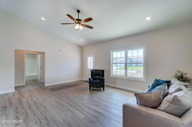 3424 Weldon (5)