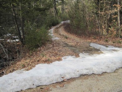 305 Middleton Rd unit 5, Milton, NH 03851 - photo 3