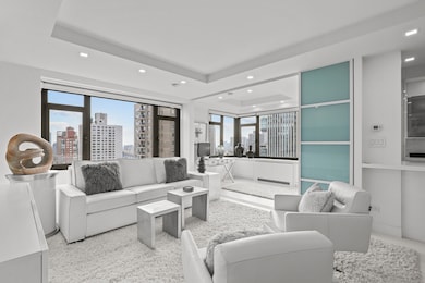 The Phoenix unit 26B, New York, NY 10065 - photo 3