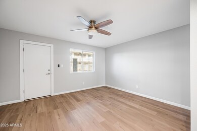 3025 N 32nd St unit 23, Phoenix, AZ 85018 - photo 3