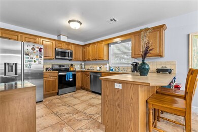 8 Warrington Dr, Bella Vista, AR 72714 - photo 6