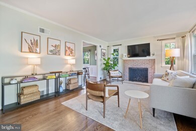 1503 Wake Forest Dr, Alexandria, VA 22307 - photo 5