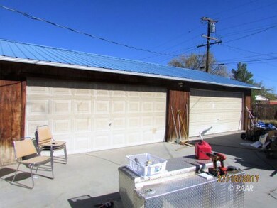 Three car garage