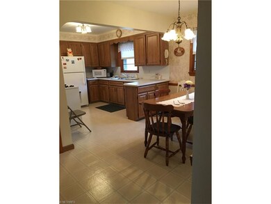 Large eat in kitchen