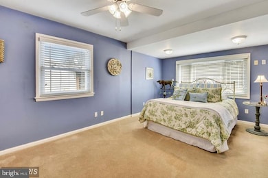 503 Valley Dr SE, Vienna, VA 22180 - photo 5