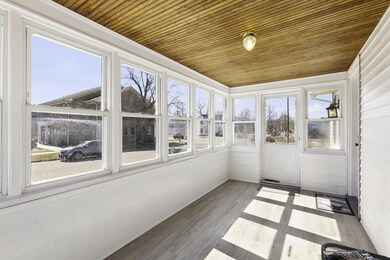 12-web-or-mls-29-w-14th-st