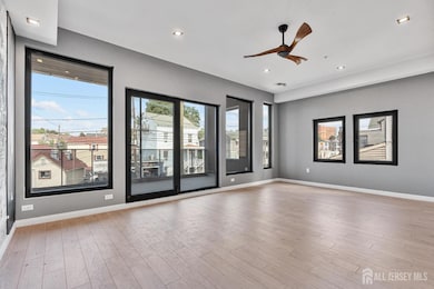 150 Easton Ave unit 2, New Brunswick, NJ 08901 - photo 3