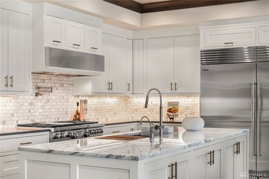 6402 E Mercer Way, Mercer Island, WA 98040 - photo 3