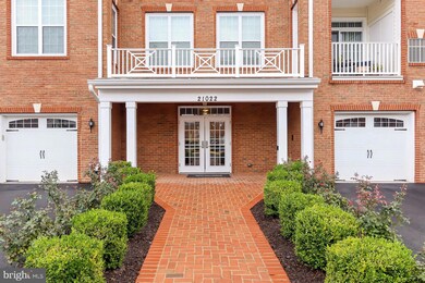 21022 Rocky Knoll Square unit 400, Ashburn, VA 20147 - photo 3