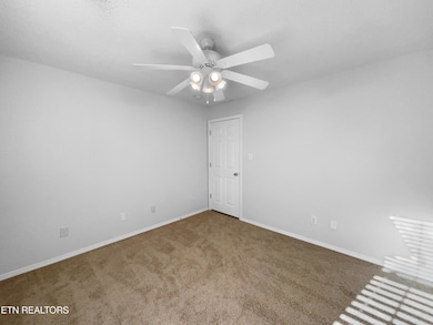 553 Ravenwood Dr, Maryville, TN 37801 - photo 4