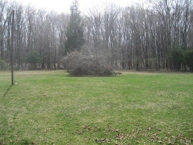 920 N Garibaldi Ave, Bangor, PA 18013 - photo 5