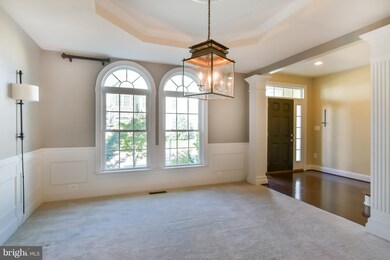 25082 Malmsbury Terrace, Chantilly, VA 20152 - photo 5