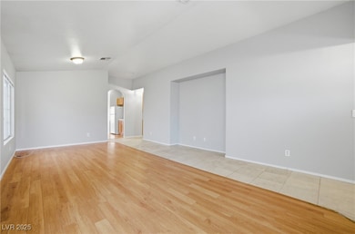 5555 Airview Ct, Las Vegas, NV 89113 - photo 3