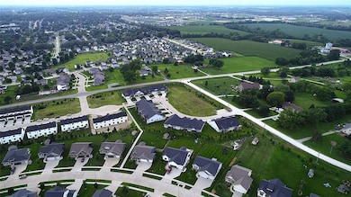 1401 E 28th St, Norwalk, IA 50211 - photo 3