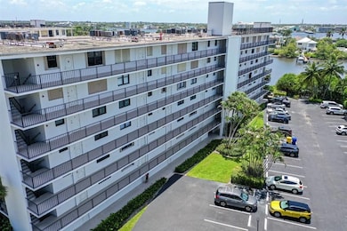 Palm Beach Harbour Club unit 107, Palm Beach, FL 33480 - photo 2