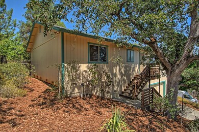 1912 Grandview Ave, Redding, CA 96001 - photo 2