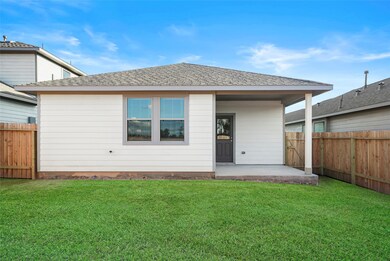 107 Tejas Village Pkwy, Beasley, TX 77417 - photo 3