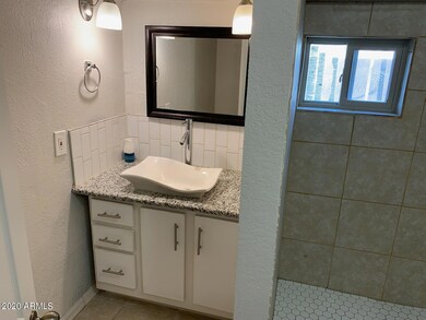 1944 W Hadley St, Phoenix, AZ 85009 - photo 7