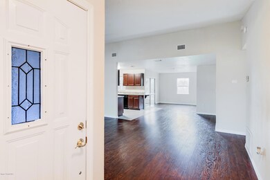 5080 Curtis Blvd-24