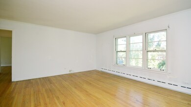 2038 Sherman Ave. #3B