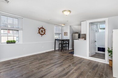 134 Washington St unit 7, Marblehead, MA 01945 - photo 6