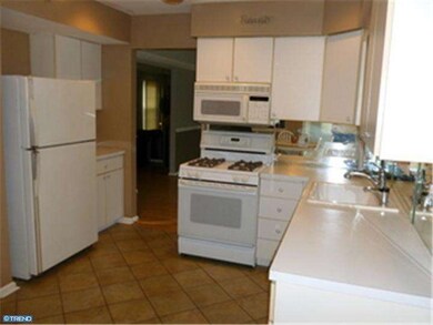 30 Hilliard Way, Sewell, NJ 08080 - photo 3