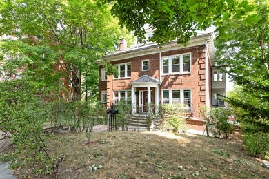 102 Addington Rd unit 2, Brookline, MA 02445 - photo 2