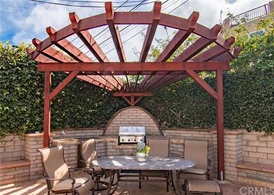 Built In BBQ grill