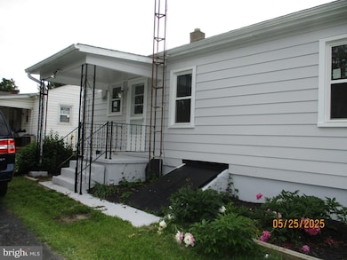 617 Albert St, Martinsburg, WV 25404 - photo 3