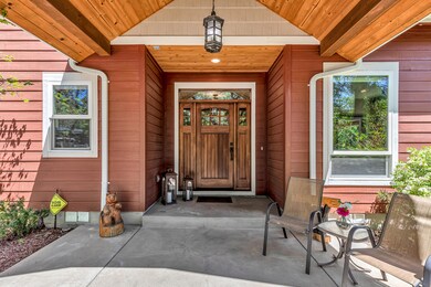 6036 Old Stage Rd, Central Point, OR 97502 - photo 2