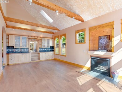 Living Room/Dining Room