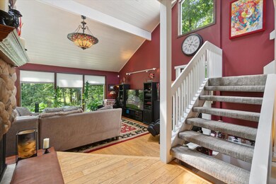 11-3727-David-Ln-Lansing-MI-48911-Window