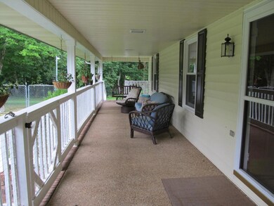 110 Towering Oaks Dr, Tennessee Ridge, TN 37178 - photo 6