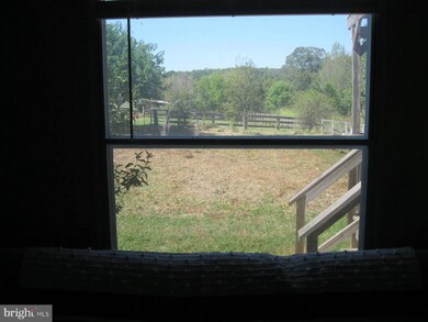 28399 Eddings Rd, Rhoadesville, VA 22542 - photo 7