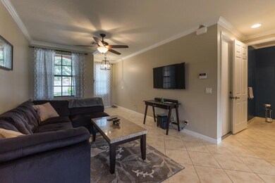 176 Astor Cir Living 3