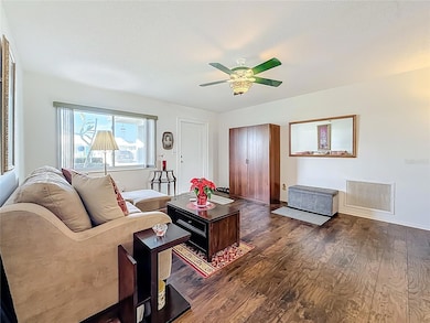 9729 36th Way N unit 4, Pinellas Park, FL 33782 - photo 6