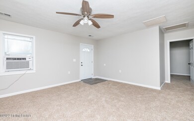 590 Main St, Lebanon Junction, KY 40150 - photo 4