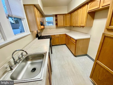 100 E Roland Rd, Brookhaven, PA 19015 - photo 7